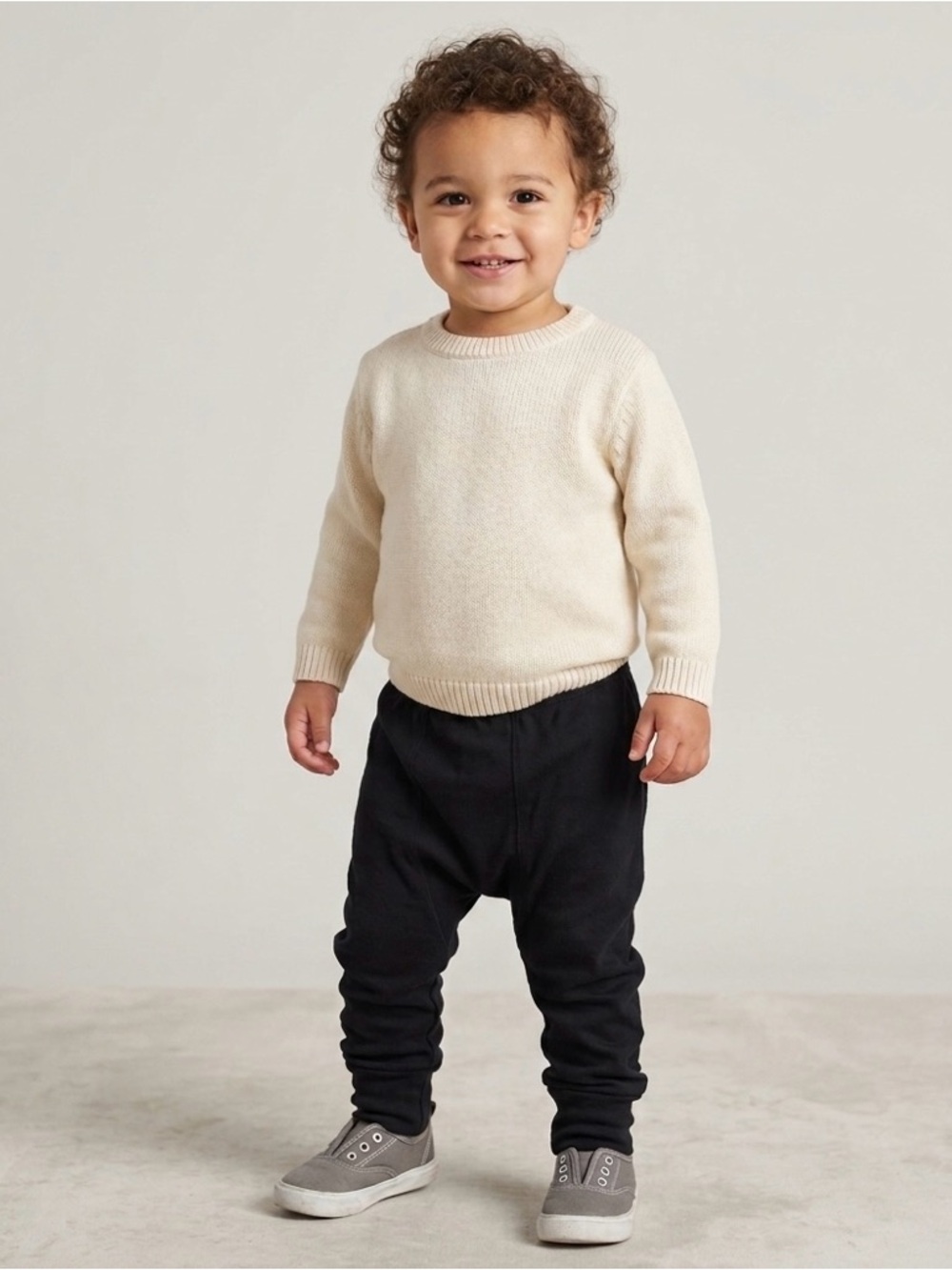 100% Organic Cotton Panda Joggers in Black